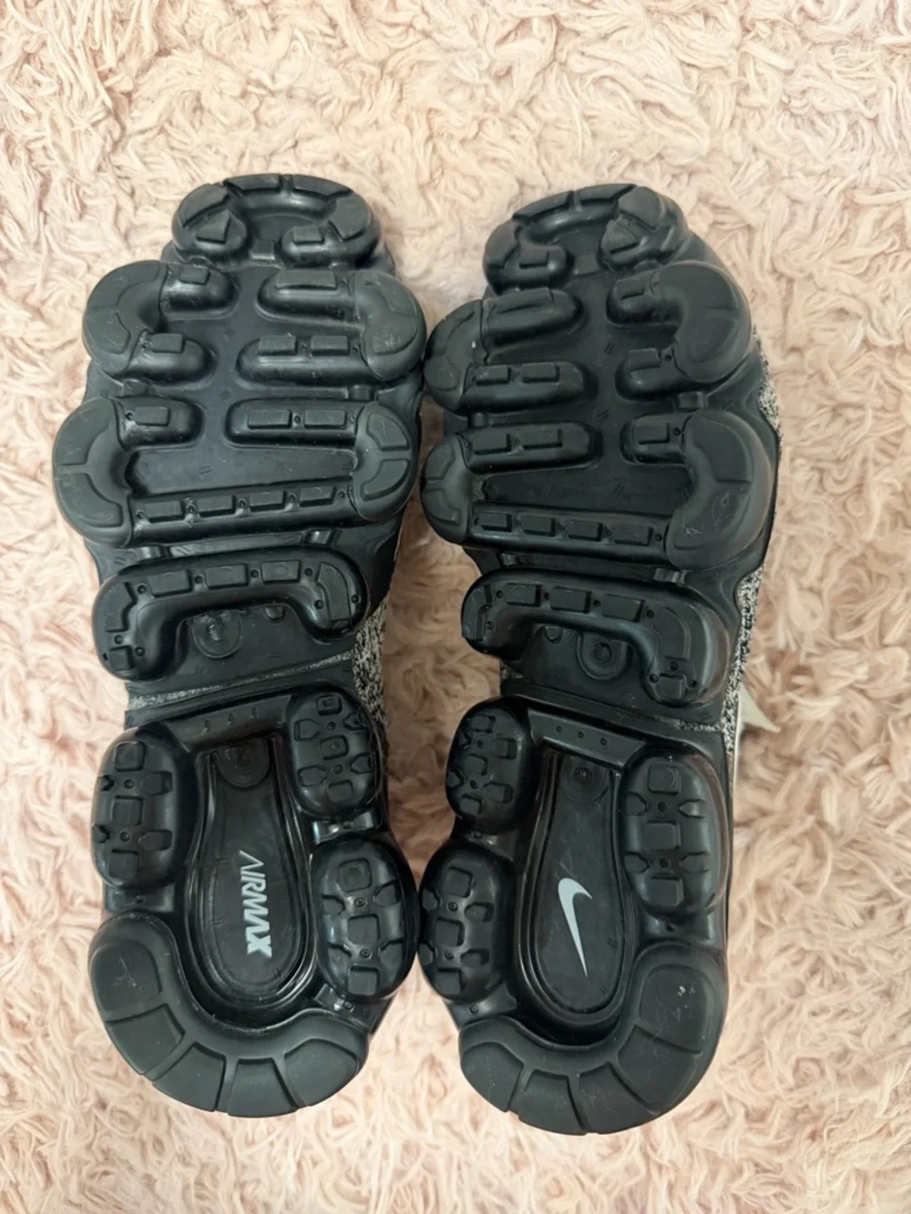 Women's Nike Air VaporMax Moc 2 - Picture 9 of 9